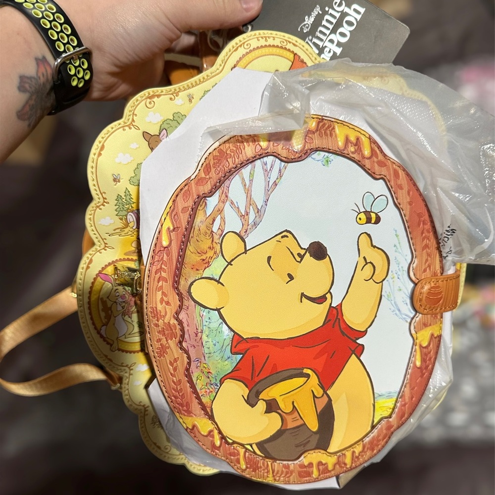 Loungefly Winnie the Pooh Cameo Mini Backpack